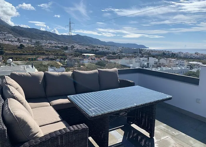 Exotic Private Pool *