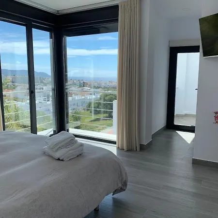 Exotic Private Pool *