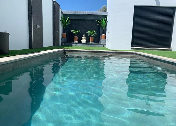 Exotic Private Pool * 네르하